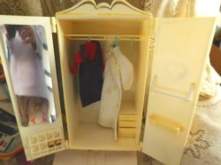 sindy wardrobe clothes